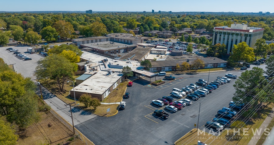 Primary Photo Of 2323 S Harvard Ave, Tulsa Hospital For Sale