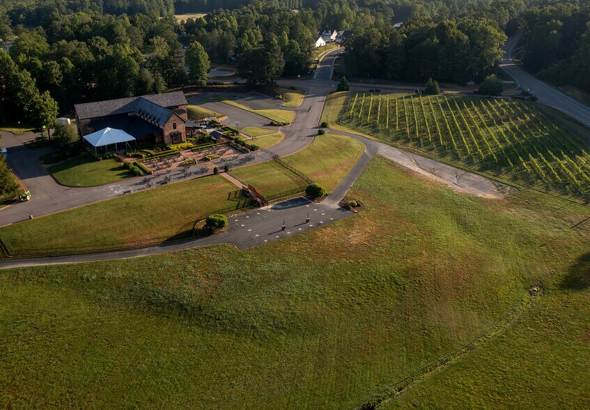 More Photos Of 8400 Old Church Rd, New Kent Winery Vineyard For Sale