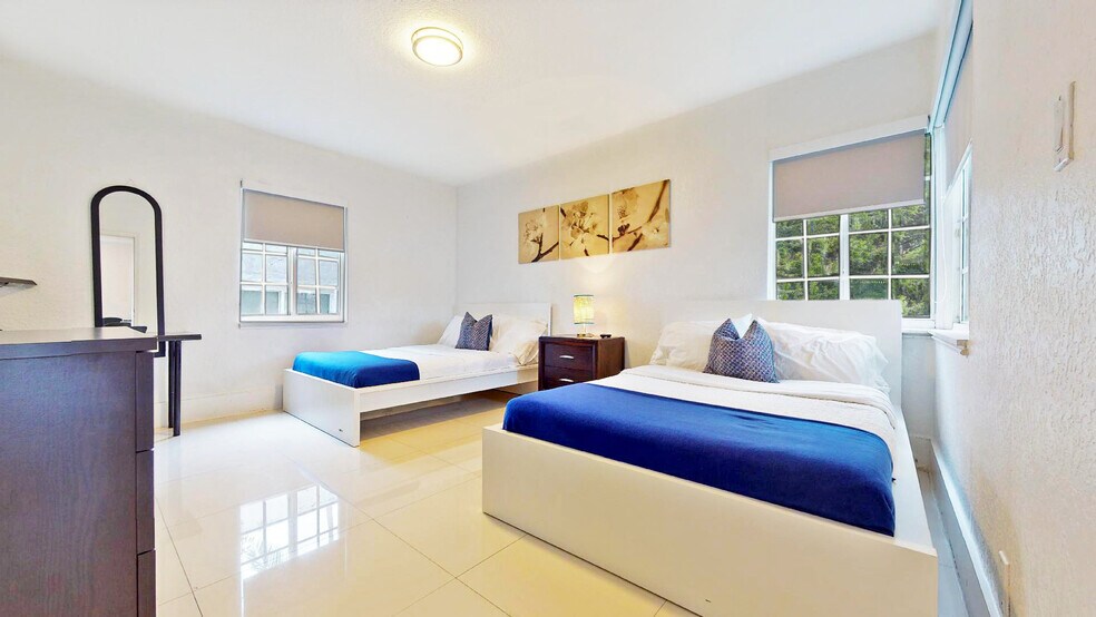 More Photos Of 1400 West Ave, Miami Beach Specialty For Sale
