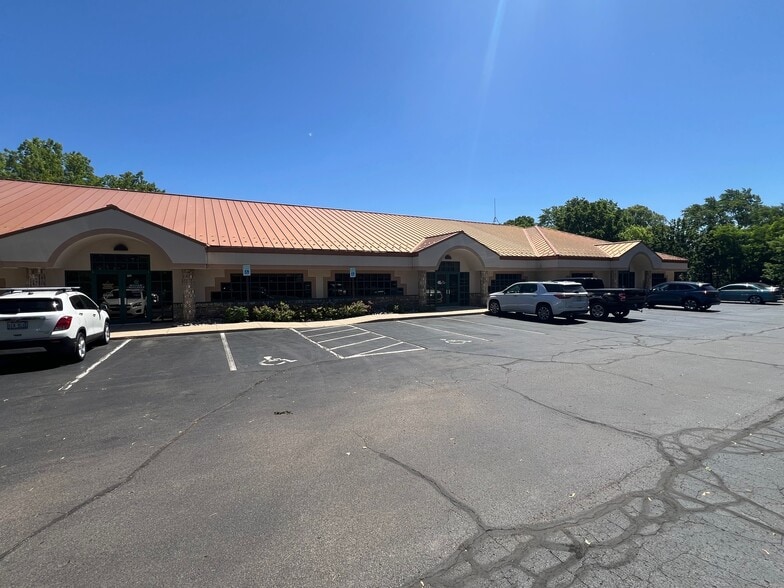 More Photos Of 10500 Chicago Dr, Zeeland Storefront Retail Office For Sale