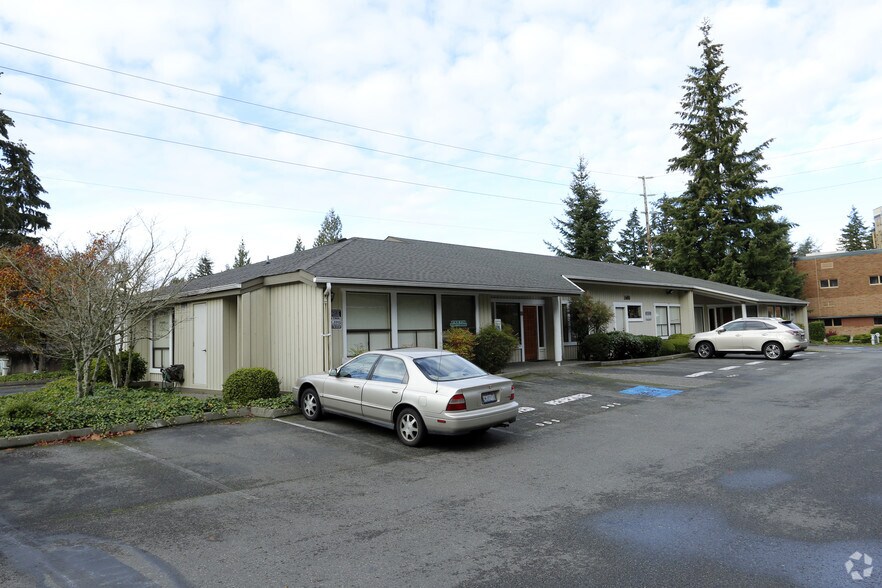 More Photos Of 1600 148th Ave, Bellevue Office For Lease