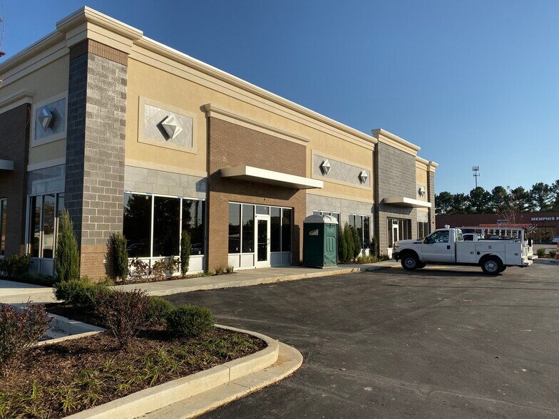 More Photos Of 795 W Poplar Ave, Collierville Freestanding For Lease
