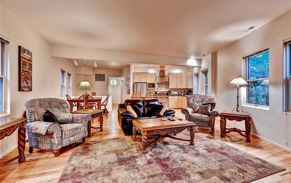 More Photos Of 123 Canon Ave, Manitou Springs Storefront Retail Residential For Sale