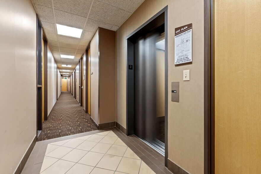 More Photos Of 12500-12510 E Iliff Ave, Aurora Office For Lease