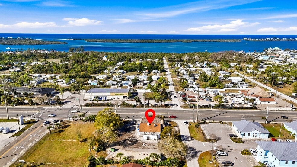 More Photos Of 2901 Placida Rd, Englewood Restaurant For Sale