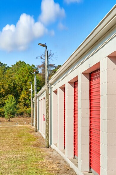 More Photos Of 3010 NW Us Highway 41, Lake City Self Storage For Sale