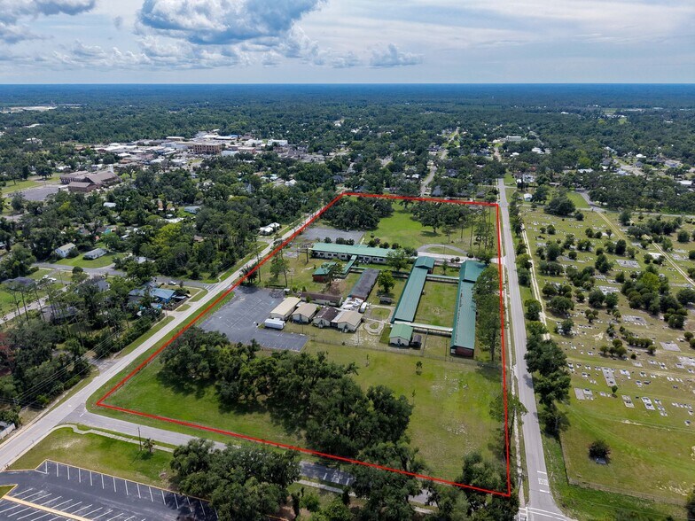 More Photos Of 502 N Center St, Perry Schools For Sale
