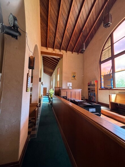 More Photos Of 2330 Prince St, Berkeley Schools For Sale