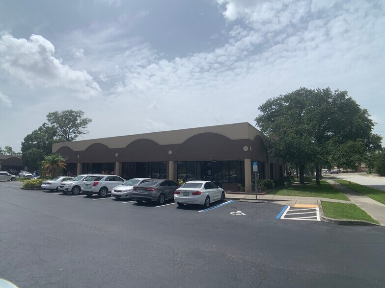 More Photos Of 13191 Starkey Rd, Largo Office For Sale
