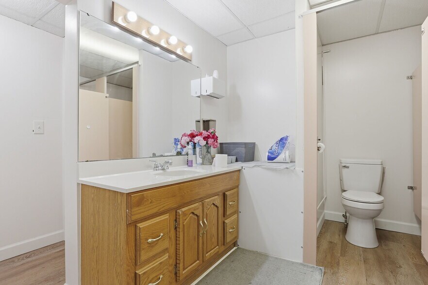 More Photos Of 768 S Broad St, Lancaster Religious Facility For Sale