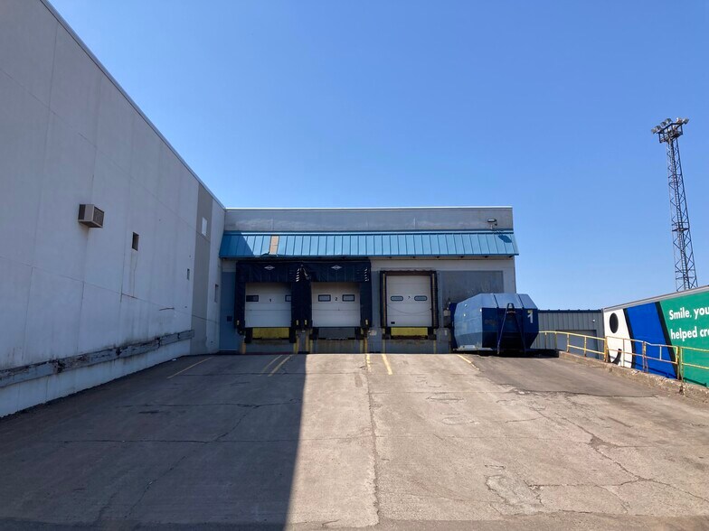 More Photos Of 700 Garfield Ave, Duluth Freestanding For Sale