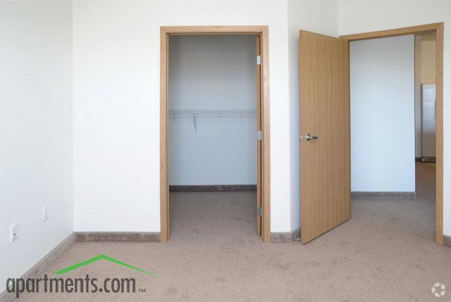 More Photos Of 12700 Nicollet Ave, Burnsville Apartments For Lease