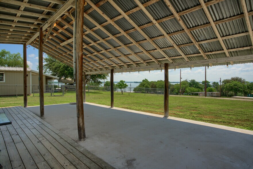 More Photos Of 101 Campbell Rd 3, Sandia Trailer Camper Park For Sale