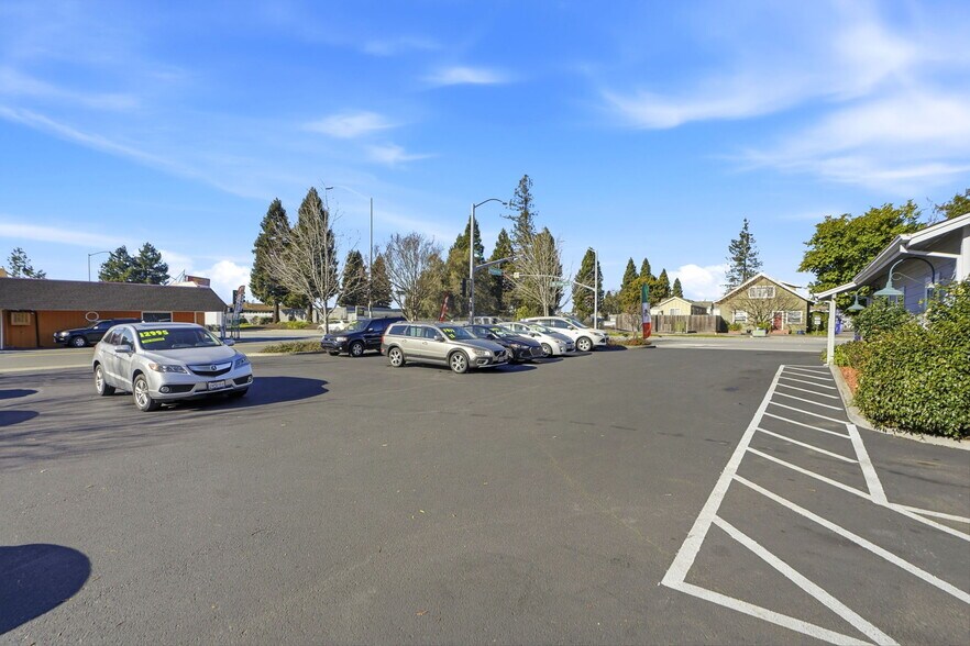 More Photos Of 1380 Sebastopol Rd, Santa Rosa Auto Dealership For Sale