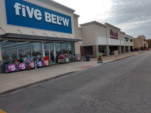 More Photos Of 3802-3938 Midway Rd, Goshen Unknown For Lease