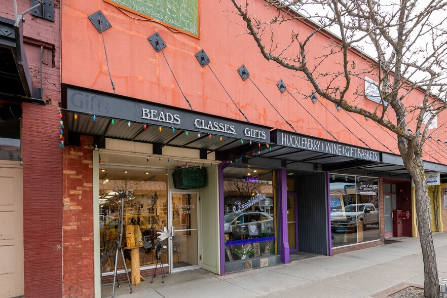More Photos Of 211 E Sherman Ave, Coeur d'Alene Storefront Retail Office For Sale
