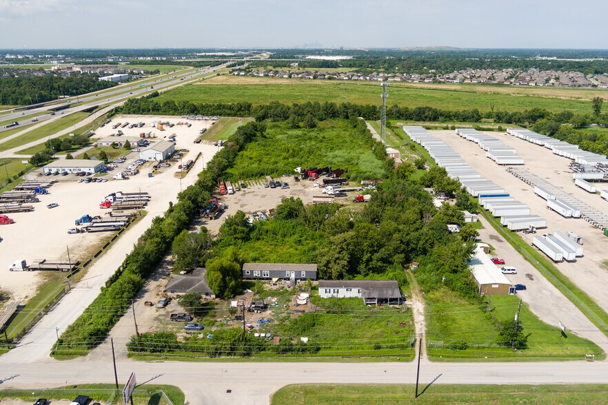 More Photos Of 8186 Miller Rd 3, Houston Land For Sale