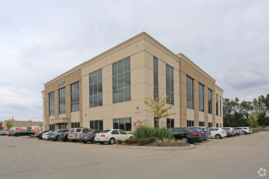 More Photos Of 4275 King St E, Kitchener Office For Lease