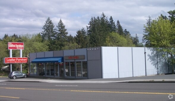 More Photos Of 6800 SW Beaverton Hillsdale Hwy, Portland Freestanding For Lease