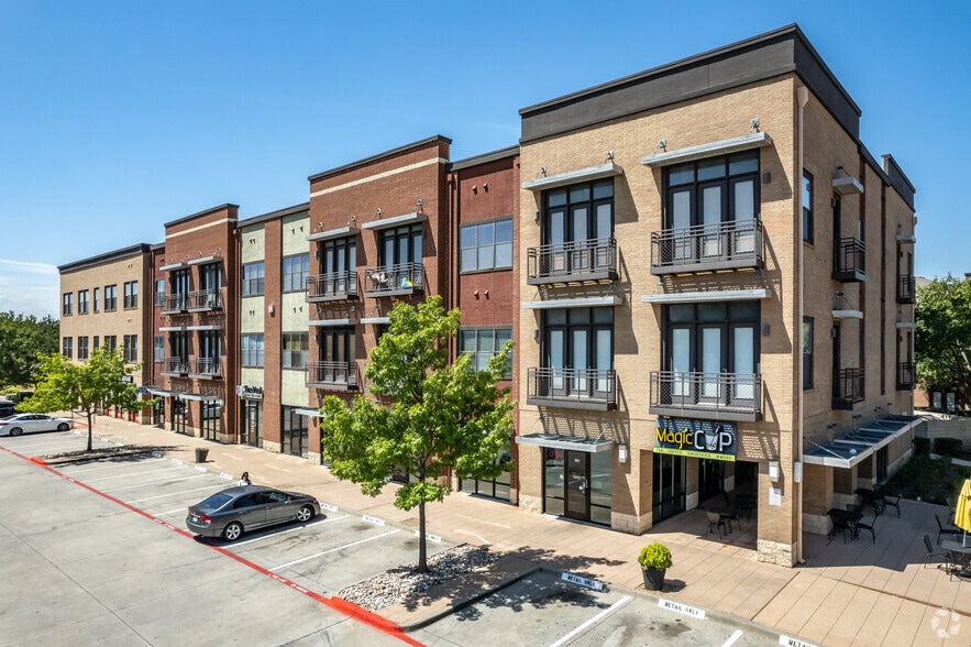 More Photos Of 2000 E Arapaho Rd, Richardson Apartments For Lease