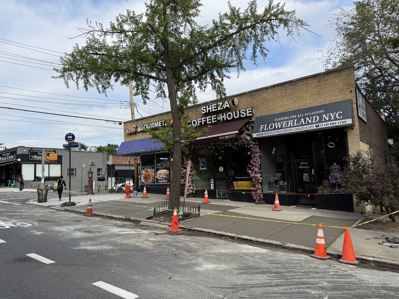 More Photos Of 6050 Riverdale Ave, Bronx Storefront Retail Office For Sale