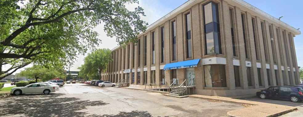 More Photos Of 7400 Harwin Dr, Houston Office For Sale