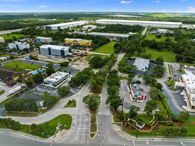 More Photos Of Crossroads Pky, Fort Pierce Land For Lease