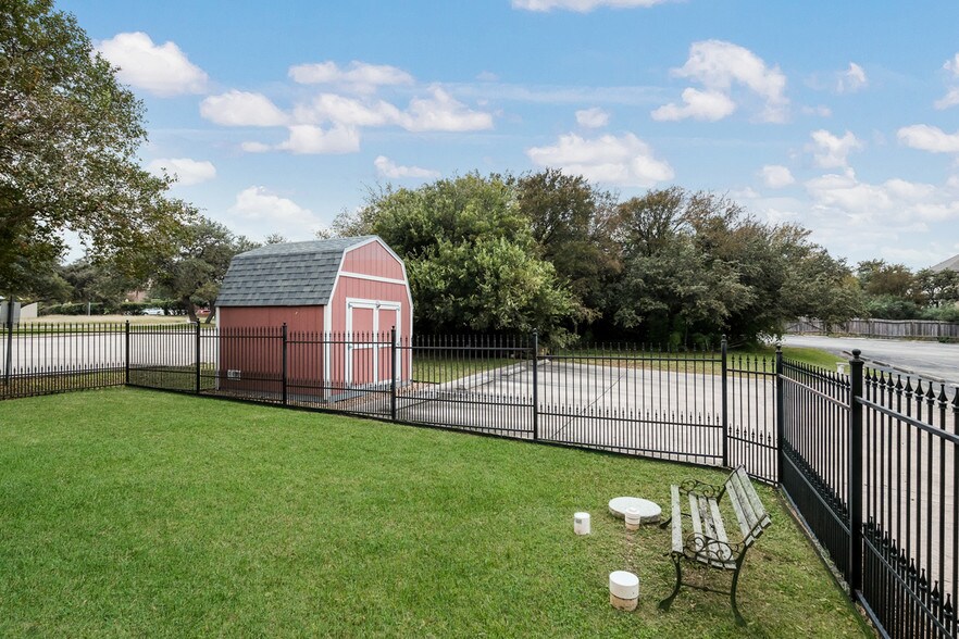 More Photos Of 13003 Jones Maltsberger Rd, San Antonio Loft Creative Space For Lease
