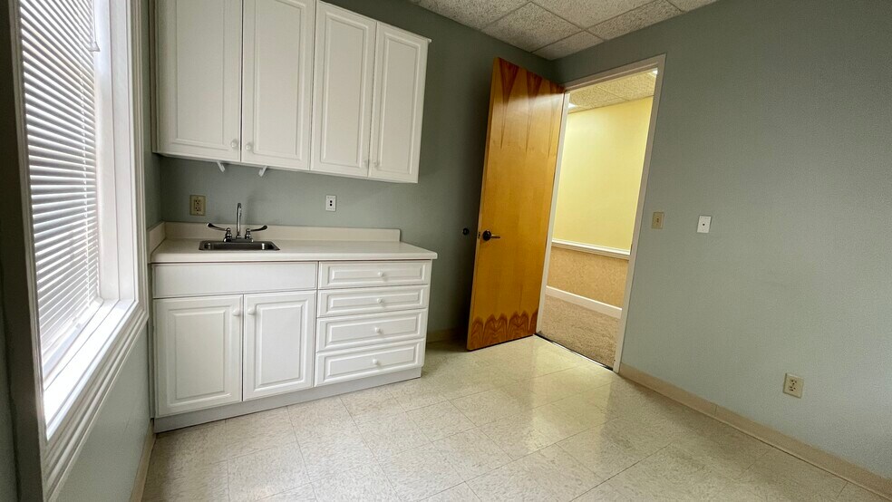 More Photos Of 4113 Capitol St, Durham Medical For Lease