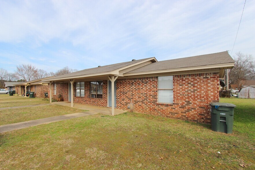 More Photos Of , Conway Multifamily For Sale