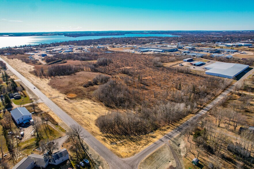 More Photos Of 1240 Randolph rd, Detroit Lakes Warehouse For Sale