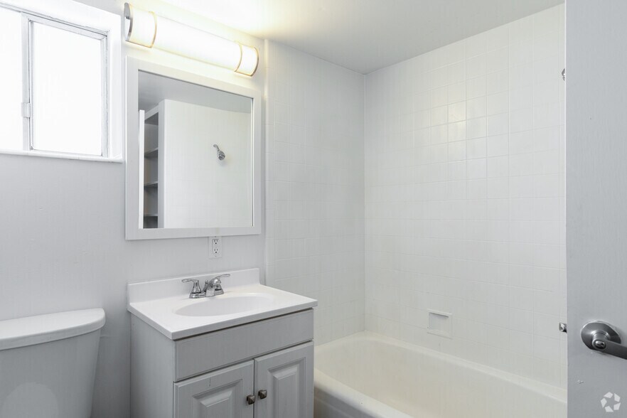 More Photos Of 1810 S Main St, Salt Lake City Apartments For Sale