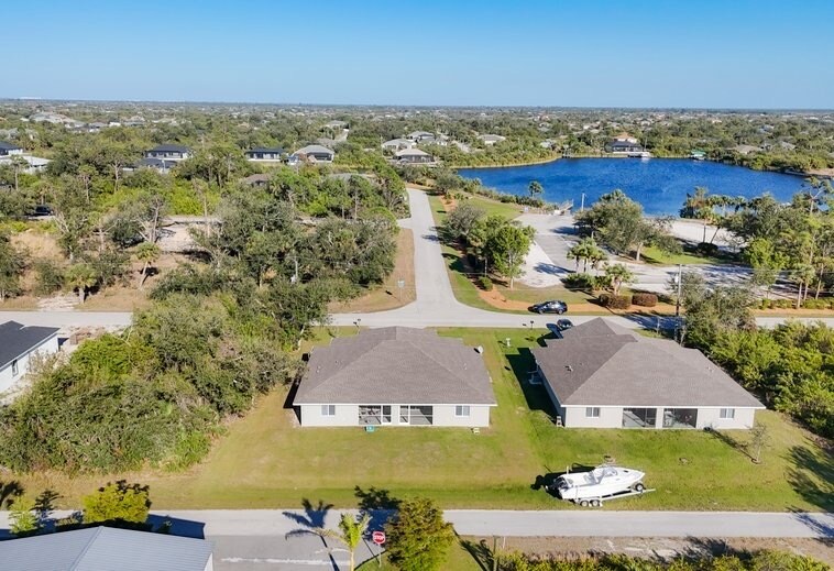More Photos Of 10141 & 10143 Amicola St, Port Charlotte Apartments For Sale