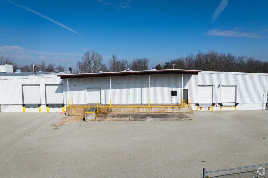 More Photos Of 1520 County Road 42, Gibsonburg Manufacturing For Lease
