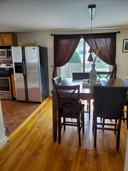More Photos Of , Quincy Specialty For Sale