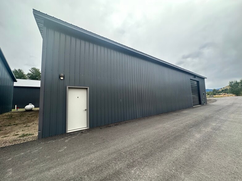 More Photos Of 2549 Cottontail rd, Bozeman Warehouse For Lease