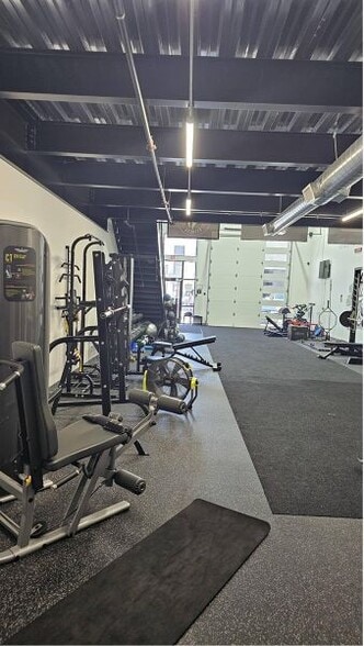 More Photos Of 2601 TX-121, Lewisville Light Distribution For Lease