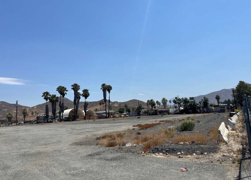 More Photos Of Center St, Colton Land For Sale