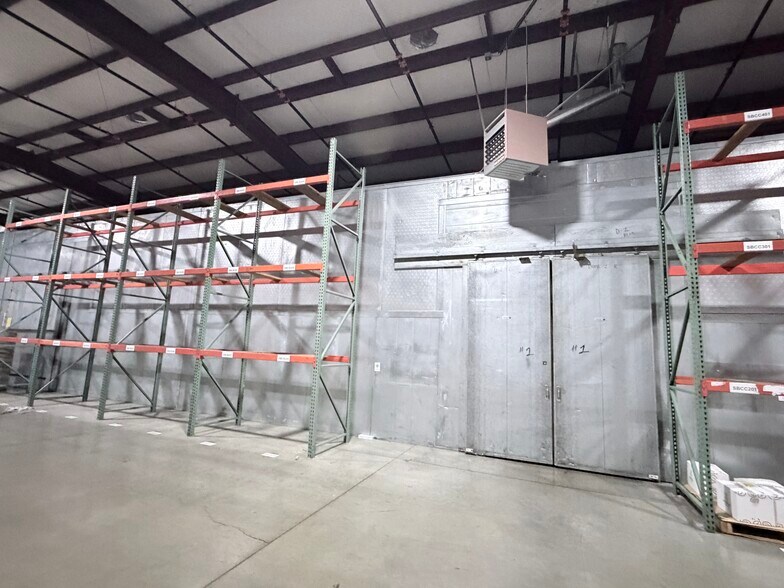 More Photos Of 688 Tolman Creek Rd, Ashland Refrigeration Cold Storage For Lease