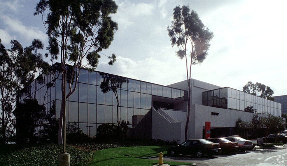 More Photos Of 19712 MacArthur Blvd, Irvine Office For Lease