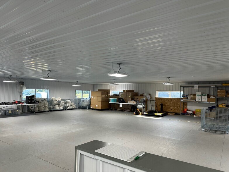 More Photos Of 1000 Randall Ct, Export Warehouse For Lease