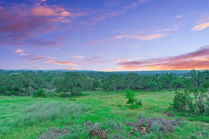 More Photos Of 15210 Fitzhugh Rd, Austin Warehouse For Sale