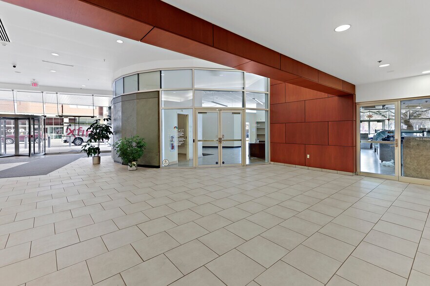 More Photos Of 221 W Philadelphia St, York Office For Sale