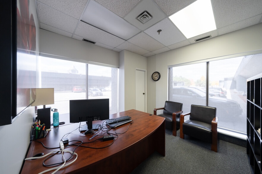 More Photos Of 455 Milner Ave, Toronto Warehouse For Sale