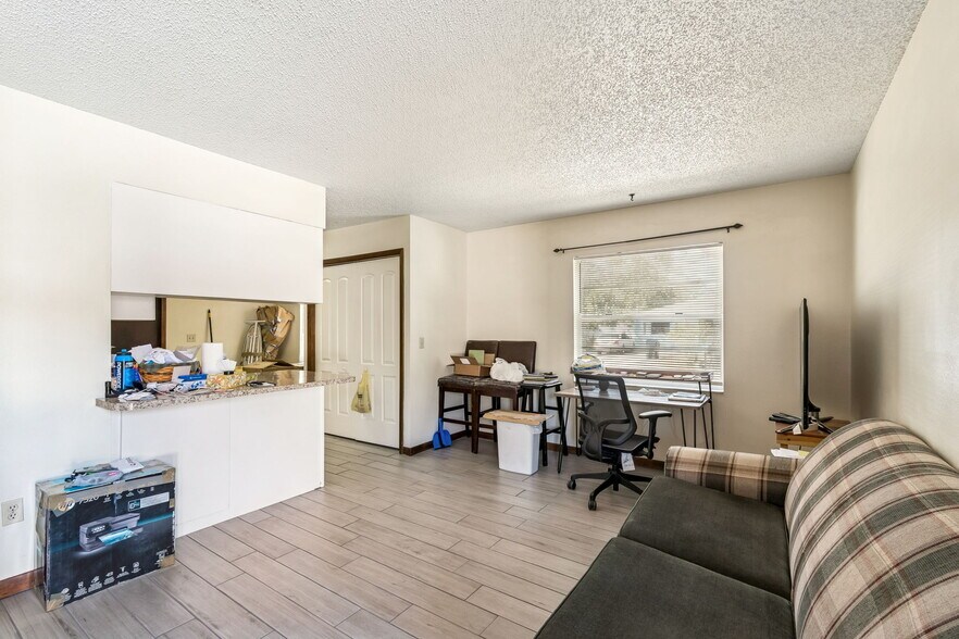 More Photos Of 6406 S Adelia Ave, Tampa Multifamily For Sale