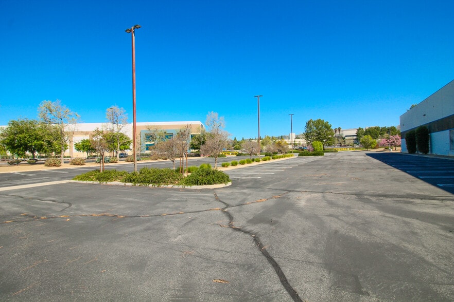 More Photos Of 3251 E Imperial Hwy, Brea Research And Development For Lease