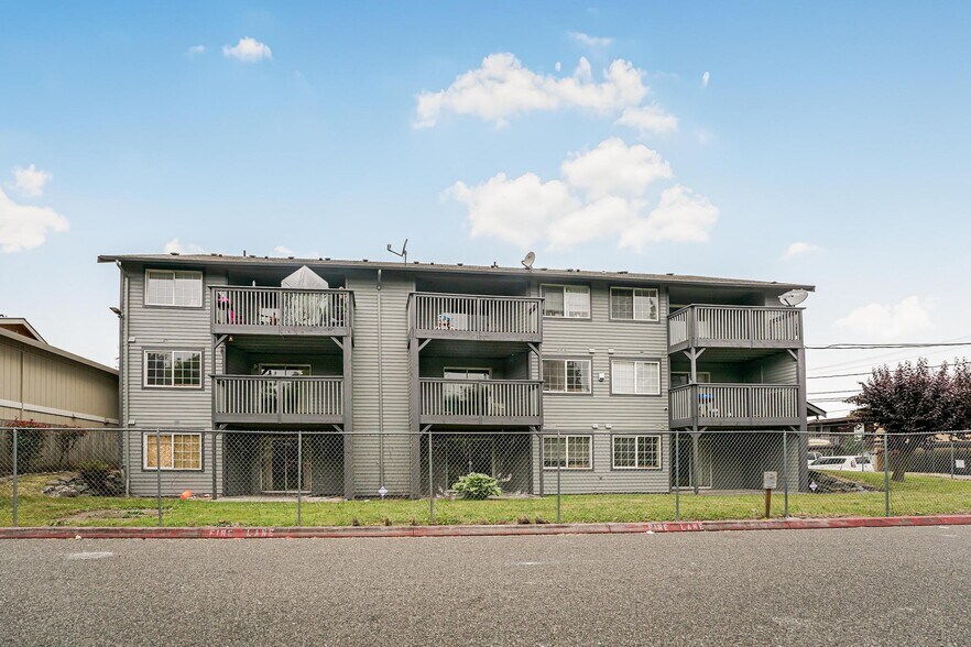 More Photos Of 7603 Pacific Ave, Tacoma Apartments For Sale