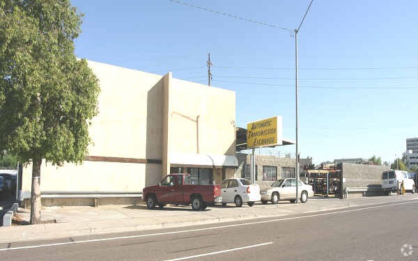 More Photos Of 4120 E Washington St, Phoenix Auto Repair For Sale
