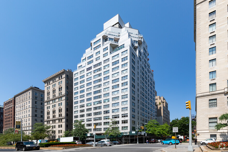 Primary Photo Of 650 Park Ave, New York Apartments For Sale