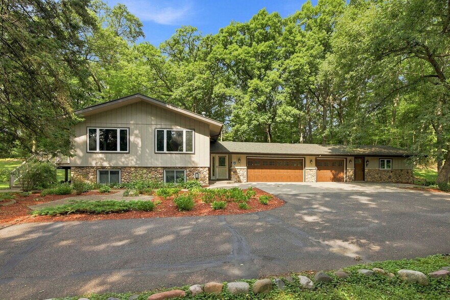 More Photos Of 9765 261st Ave NW, Zimmerman Flex For Sale